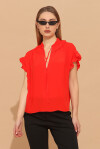 Sleeveless blouse with ruffles - 3