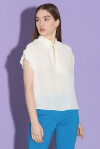 Sleeveless blouse with ruffles - 3