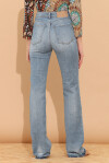 Jeans modello boy con gamba morbida - 4