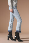 Jeans modello trombetta - 1