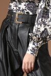 Leather belt with gold buckle - 2