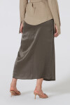 Satin skirt with slit - 4