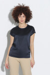Short-sleeved blouse in silk satin - 3