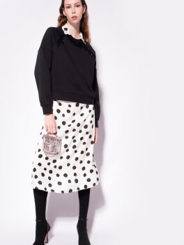 Sweatshirt with jewel applications - 3