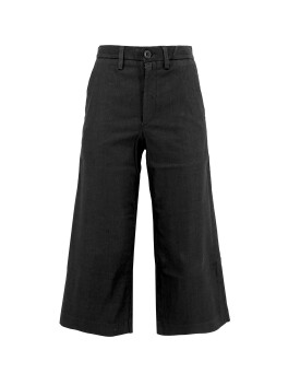 Knee-length tomboy trousers