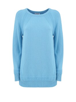 Long model crewneck