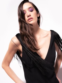 Mini dress con frange sulle spalle - 3