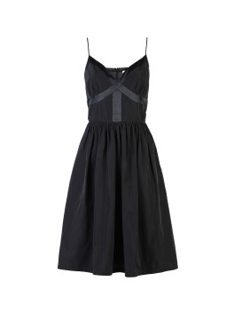 Dress with shoulder straps