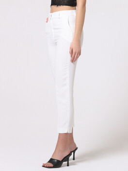 Pantaloni classici con spacchetto