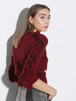 Sweater with ruffles - 3