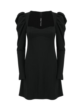 Vestito a maniche lunghe