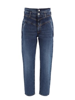 Mom-fit model denim with double belt