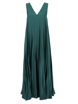 Long pleated dress