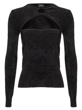 Fitted sweater with cutout