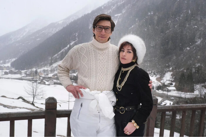 House of Gucci  | Lady Gaga & Adam Driver  vestono i panni di Patrizia Reggiani e Maurizio Gucci, abbracciati sulla neve di Gressoney, in Val d’Aosta.